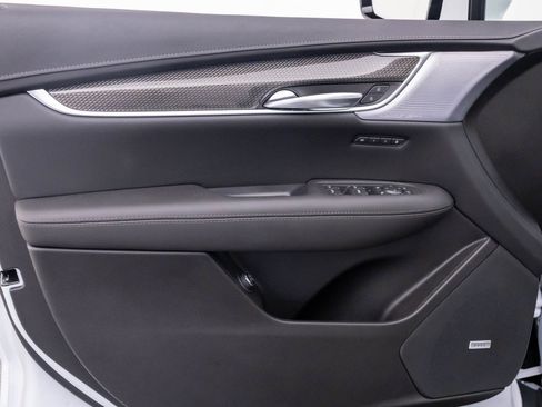 New 2026 Cadillac XT5 Sportv w/ LPO, Red Accent Package AWD/4WD image 12