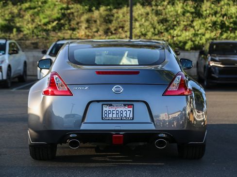 Used 2020 Nissan 370Z Base image 5
