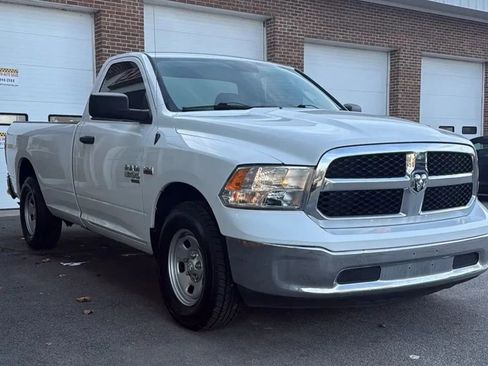 Used 2019 RAM 1500 Tradesman w/ Power & Remote Entry Group image 3