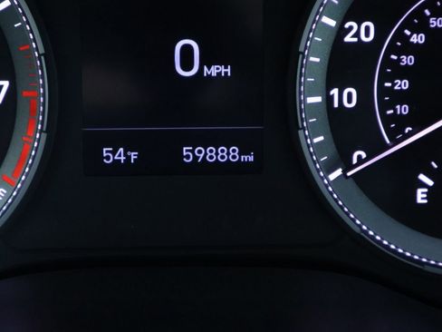 Certified 2022 Hyundai Venue SEL image 31