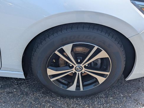 Used 2023 Nissan Sentra SV w/ All-Weather Package FWD image 28