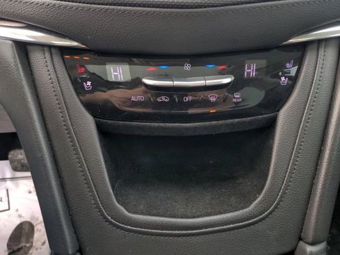 Used 2017 Cadillac XT5 Premium Luxury w/ LPO, Wheel Lock Package image 31