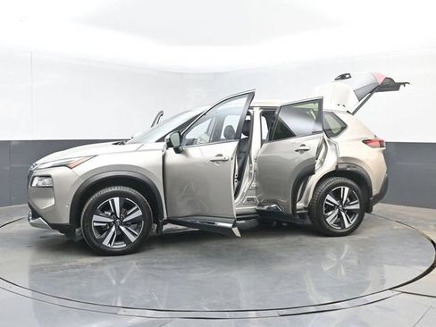 Used 2023 Nissan Rogue Platinum w/ Platinum Premium Package AWD/4WD image 54