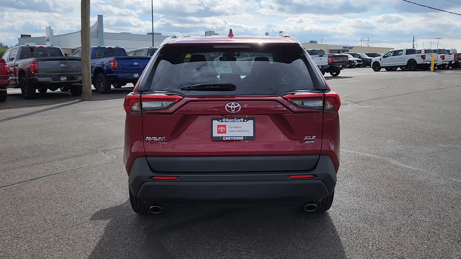 Certified 2023 Toyota RAV4 XLE Premium AWD/4WD image 20