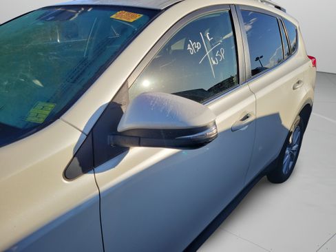 Used 2013 Toyota RAV4 Limited AWD/4WD image 29