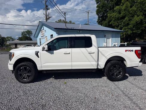 Used 2023 Ford F150 Lariat w/ Equipment Group 502A High AWD/4WD image 3