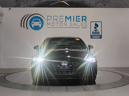 Used 2021 Hyundai Sonata Limited FWD image 16