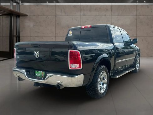 Used 2017 RAM 1500 Laramie RWD image 5