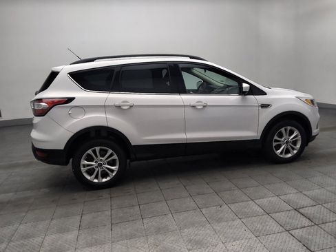 Used 2018 Ford Escape SE AWD/4WD image 10