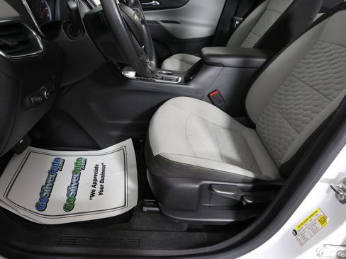Used 2018 Chevrolet Equinox LS FWD image 13