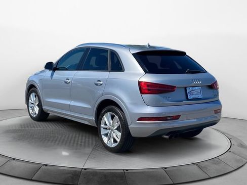 Used 2018 Audi Q3 2.0T Premium w/ Convenience Package AWD/4WD image 3
