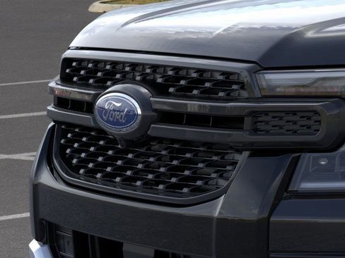 New 2025 Ford Ranger Lariat w/ Trailer Tow Package image 17
