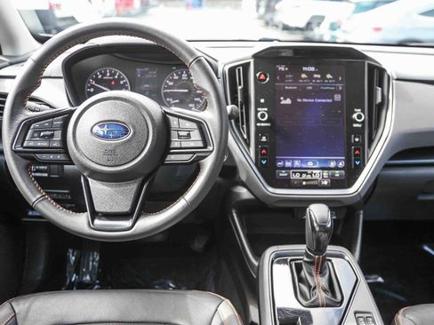 Used 2024 Subaru Crosstrek 2.5i Limited image 3