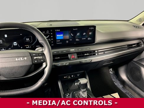 Used 2025 Kia K4 EX FWD image 9