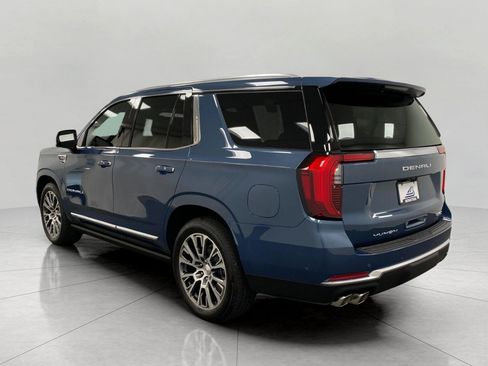 Used 2026 GMC Yukon Denali w/ Denali Reserve Package AWD/4WD image 9