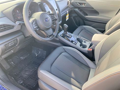 New 2025 Subaru Crosstrek 2.5i Limited w/ Popular Package #3A image 14
