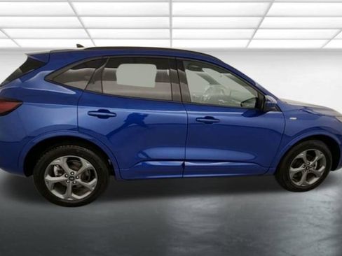 Used 2023 Ford Escape ST-Line Select w/ Tech Pack #2 AWD/4WD image 8