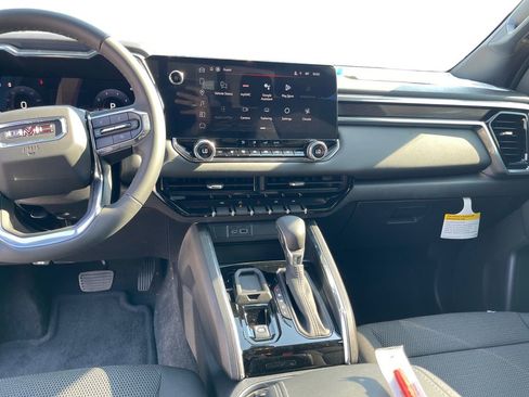 New 2026 GMC Canyon Elevation w/ Convenience Package image 11