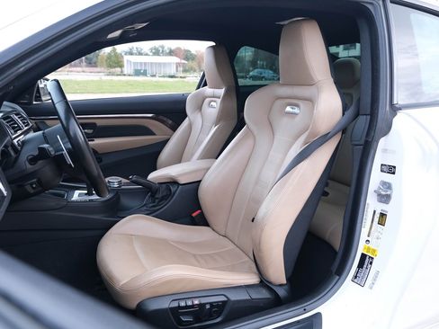 Used 2015 BMW M4 Coupe image 16