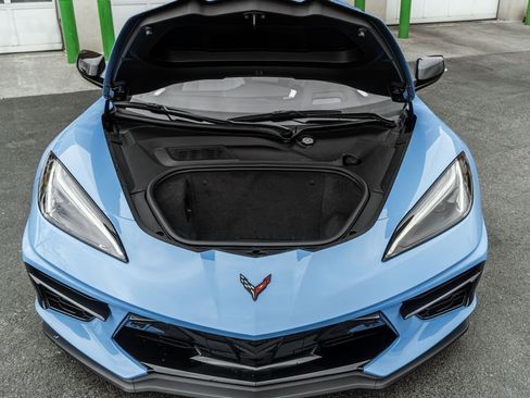 Used 2023 Chevrolet Corvette Stingray Preferred Cpe w/ Z51 Performance Package RWD image 32