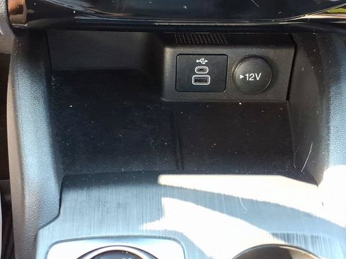 Used 2024 Ford Escape ST-Line w/ Tech Pack #1 AWD/4WD image 17