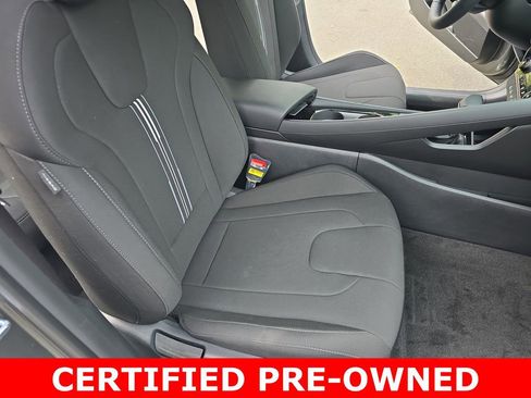 Certified 2025 Hyundai Elantra SEL FWD image 10