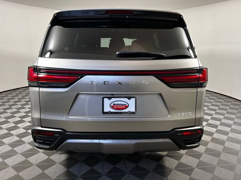 Used 2024 Lexus LX 600 4WD w/ Luxury Package image 6