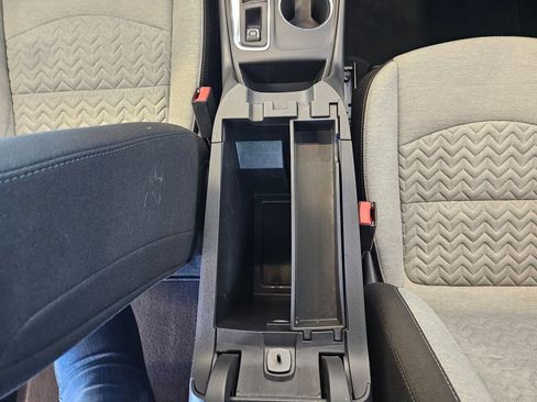 Used 2023 Chevrolet Equinox LT w/ Driver Convenience Package AWD/4WD image 20