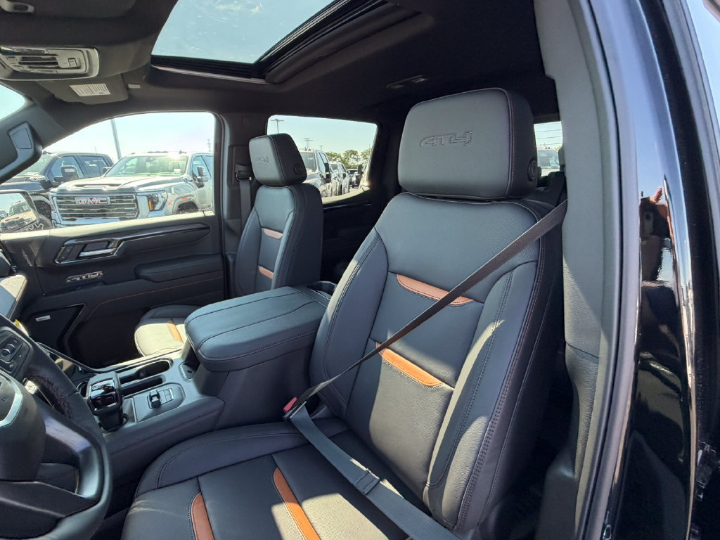 New 2026 GMC Sierra 1500 AT4 w/ AT4 Premium Package AWD/4WD image 30