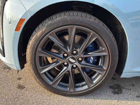 Used 2025 Cadillac CT5 V AWD/4WD image 15