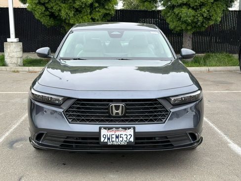Used 2025 Honda Accord EX-L image 3