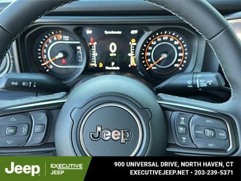 New 2026 Jeep Gladiator Mojave w/ Safety Group image 11