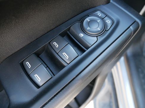 Used 2024 Chevrolet Silverado 1500 Custom AWD/4WD image 19