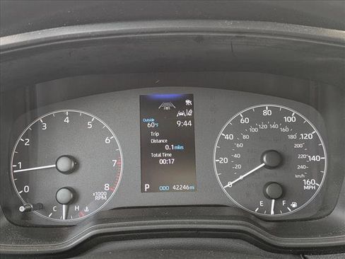 Used 2023 Toyota Corolla LE image 9