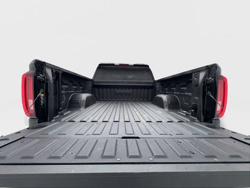 Used 2025 GMC Sierra 1500 AT4 AWD/4WD image 12
