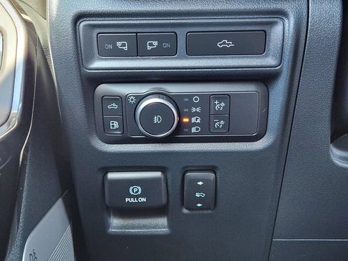 Used 2021 Ford F150 Lariat w/ Equipment Group 502A High AWD/4WD image 31