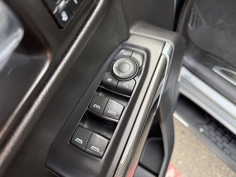 Used 2021 GMC Sierra 1500 AT4 w/ AT4 Preferred Package image 13