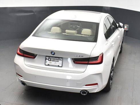Certified 2025 BMW 330i Sedan w/ Premium Package image 34