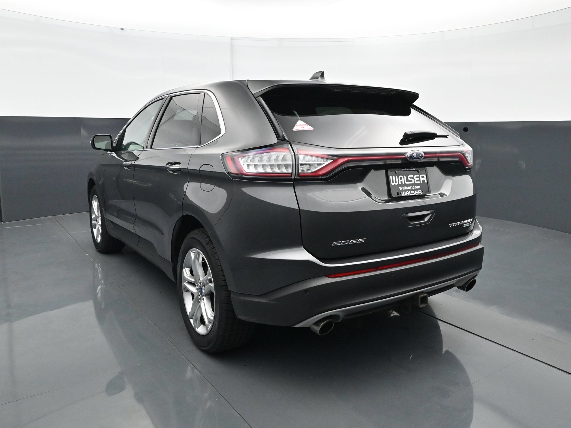 Used 2015 Ford Edge Titanium w/ Equipment Group 301A AWD/4WD image 5