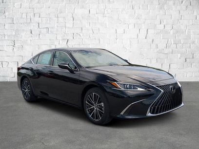 New 2025 Lexus ES 350 w/ Premium Package