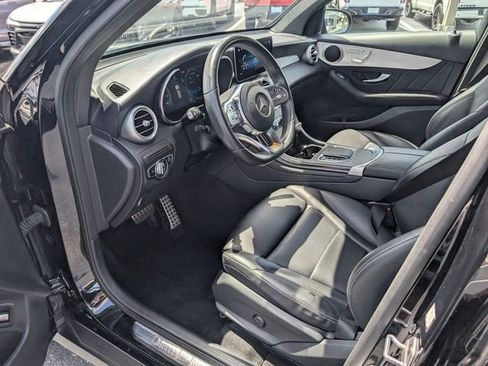 Used 2022 Mercedes-Benz GLC 300 image 11