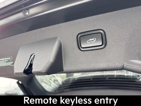 Certified 2026 Kia Sportage EX FWD image 17