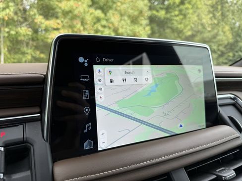 Certified 2024 Chevrolet Suburban High Country w/ Premium Package 2 image 41