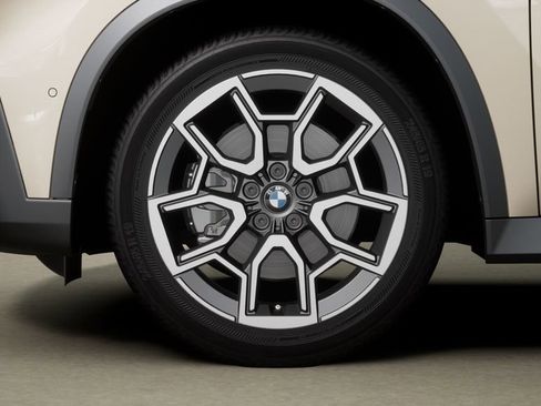 New 2026 BMW X1 xDrive28i w/ Technology Package image 7