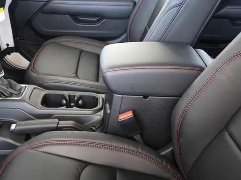 New 2026 Jeep Wrangler Unlimited Rubicon image 9