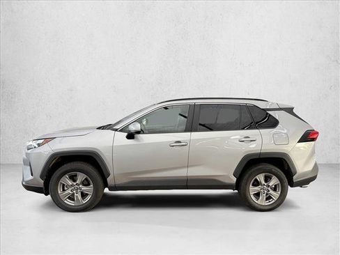 Used 2024 Toyota RAV4 XLE image 4