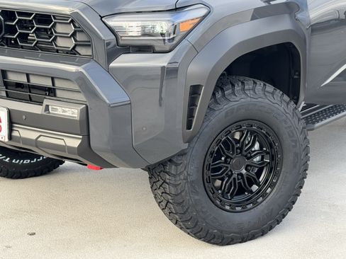New 2026 Toyota 4Runner TRD Off-Road Premium AWD/4WD image 10