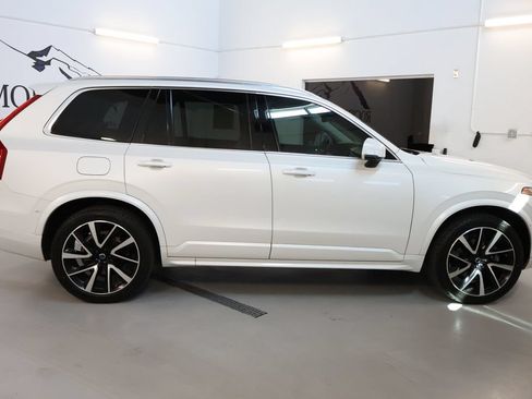 Used 2020 Volvo XC90 T6 Momentum w/ Protection Package Premier AWD/4WD image 8