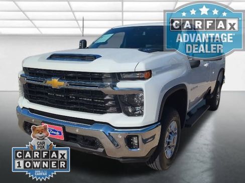Used 2025 Chevrolet Silverado 2500 LT w/ Convenience Package image 22