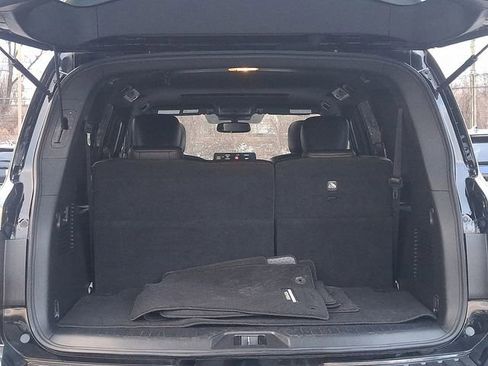 Used 2022 Nissan Armada SL w/ Midnight Edition Package RWD image 28